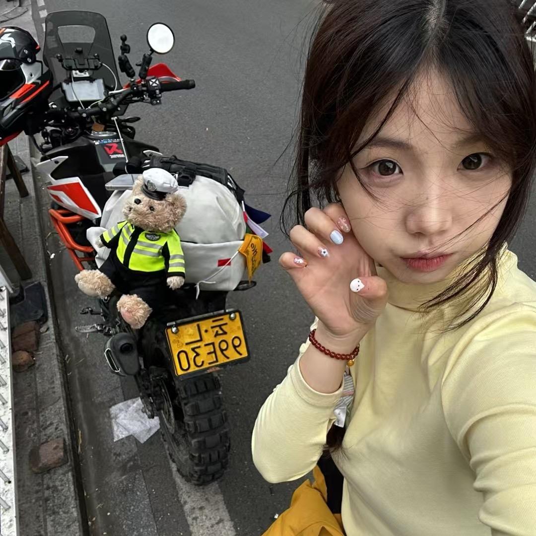 白兰鸽的事（摩旅版）