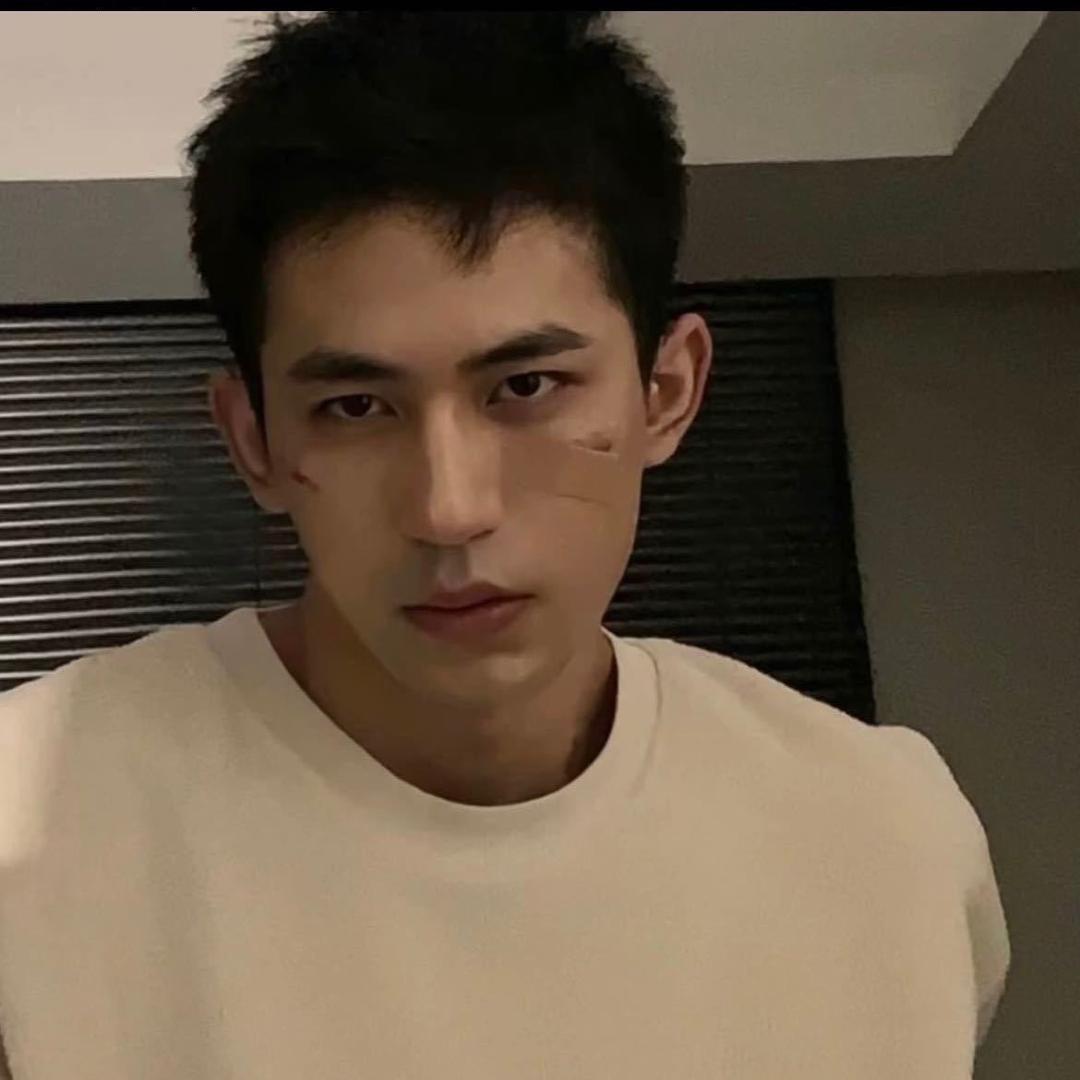 （鱼吉）