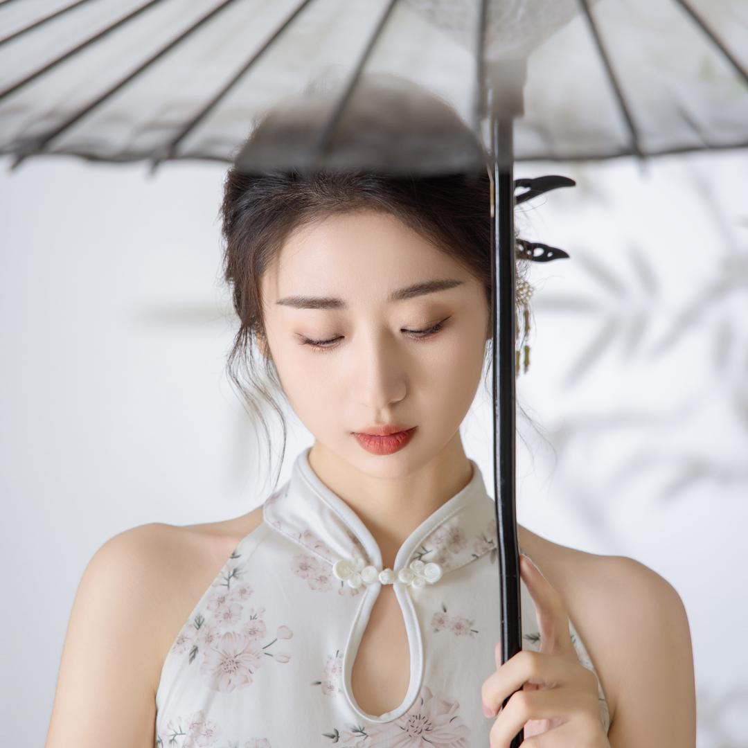 款款的情感树洞