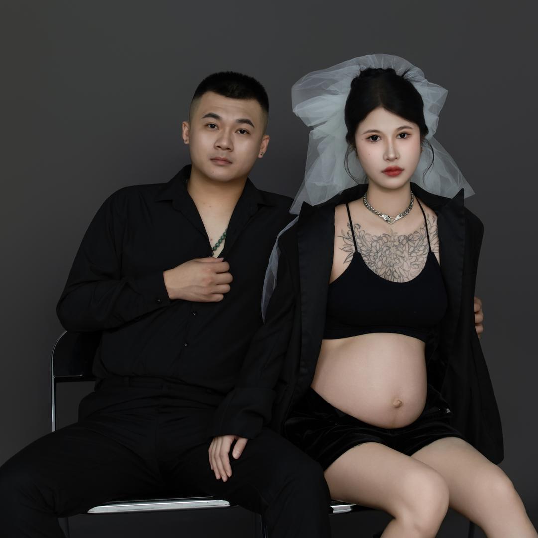 蓝蓝的龙滔