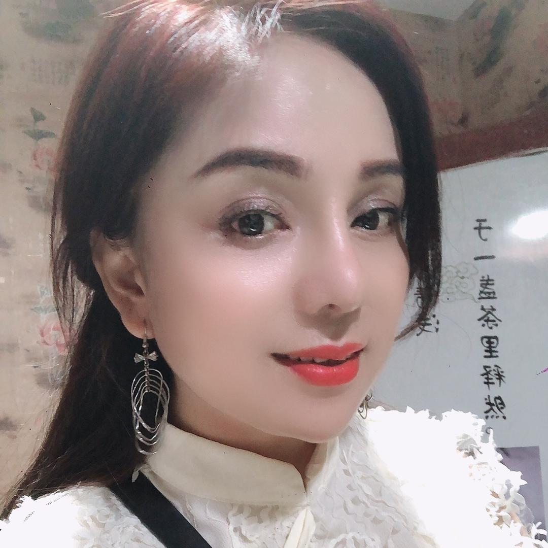 妍蓉