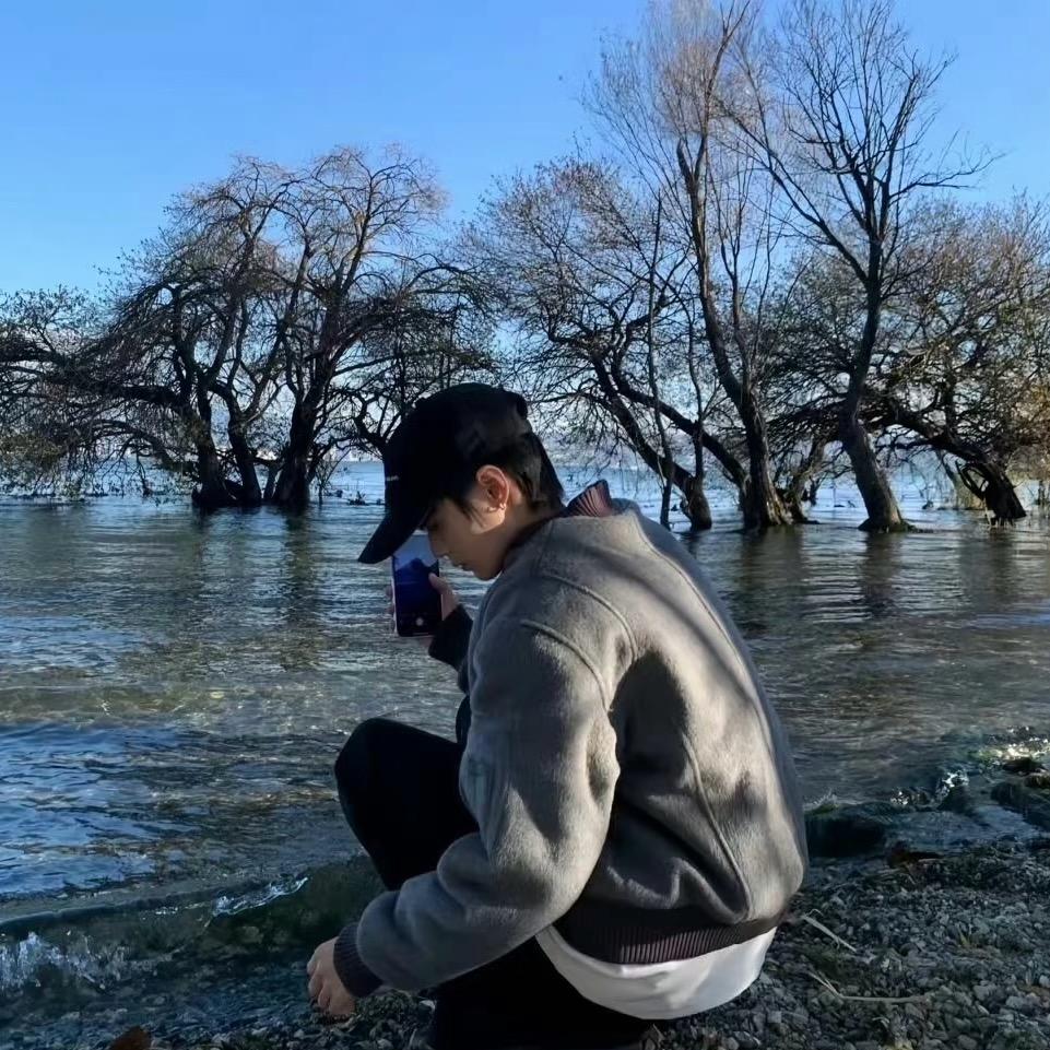 八十五（穿搭）