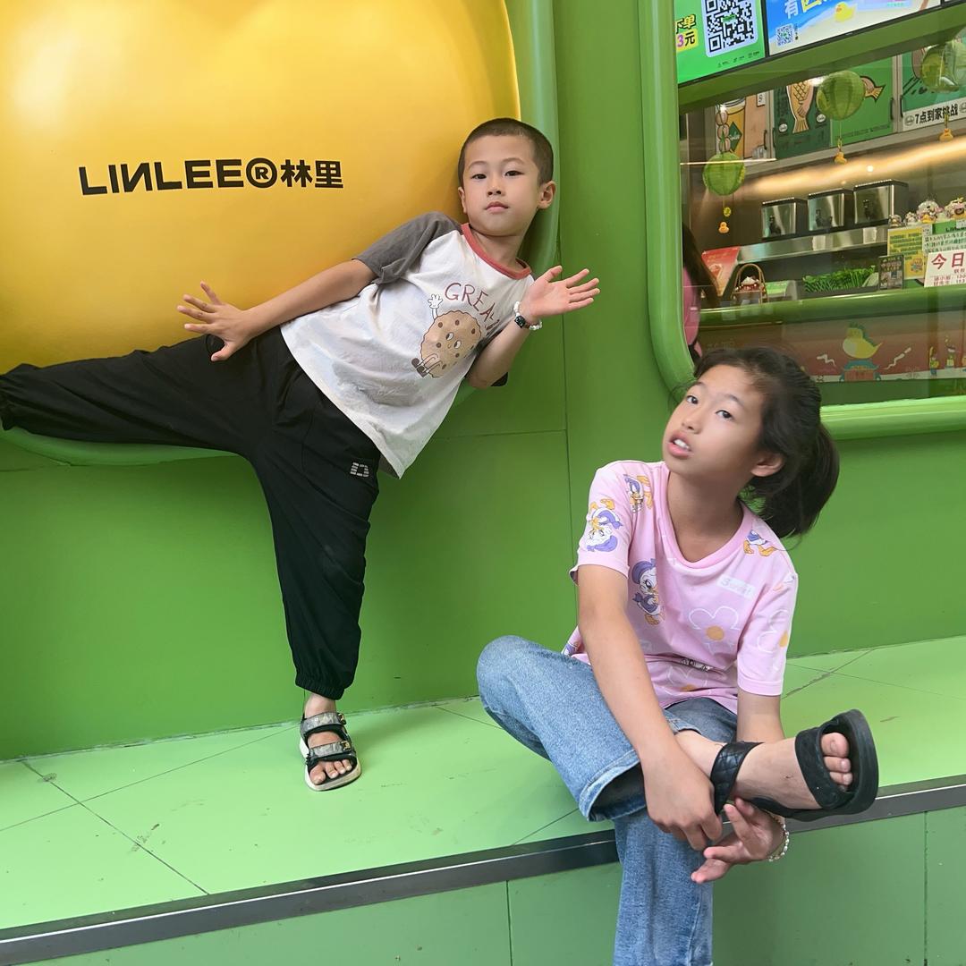 阿哲