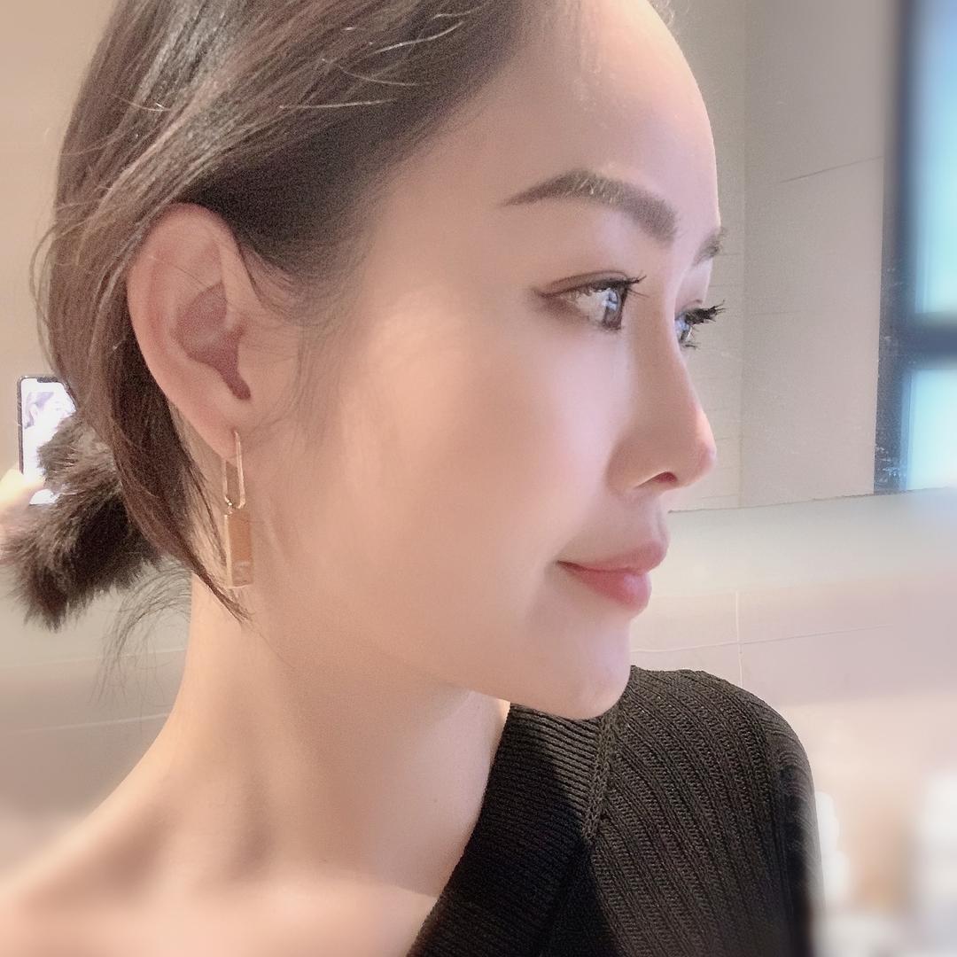 Johana_若男（药房老板）