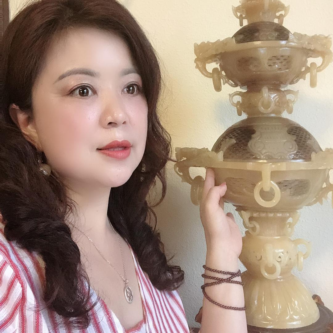 千百姿，净研氏！