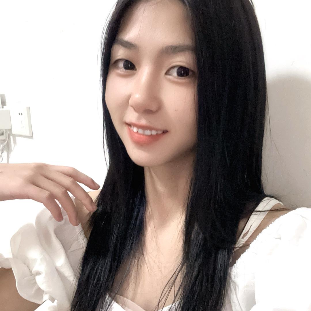 李子真甜