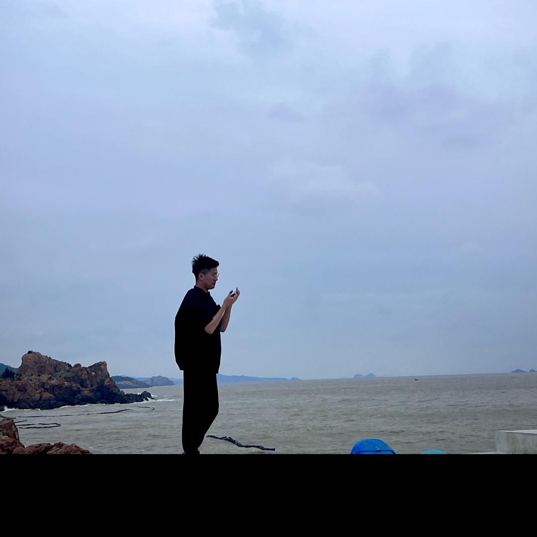 周叔叔.