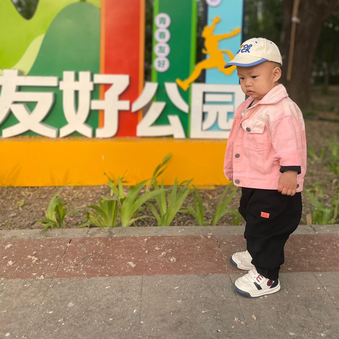 小陳陳