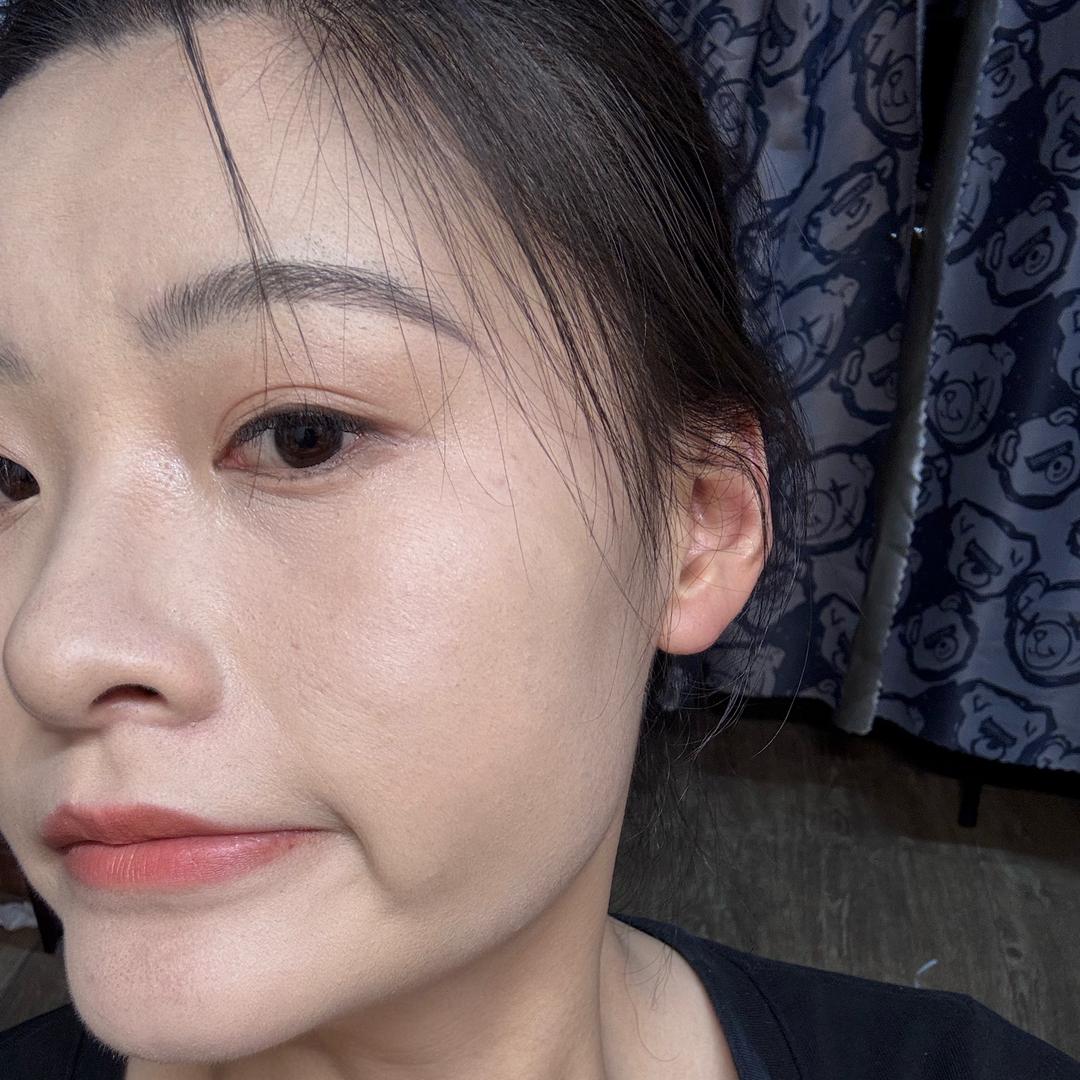 小戴爱吃白菜（想长头发版）
