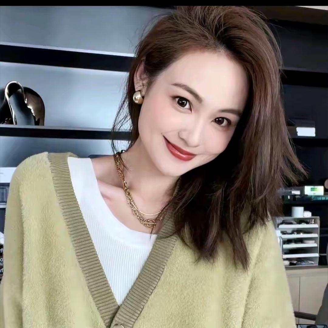 美洋服装爆款返场