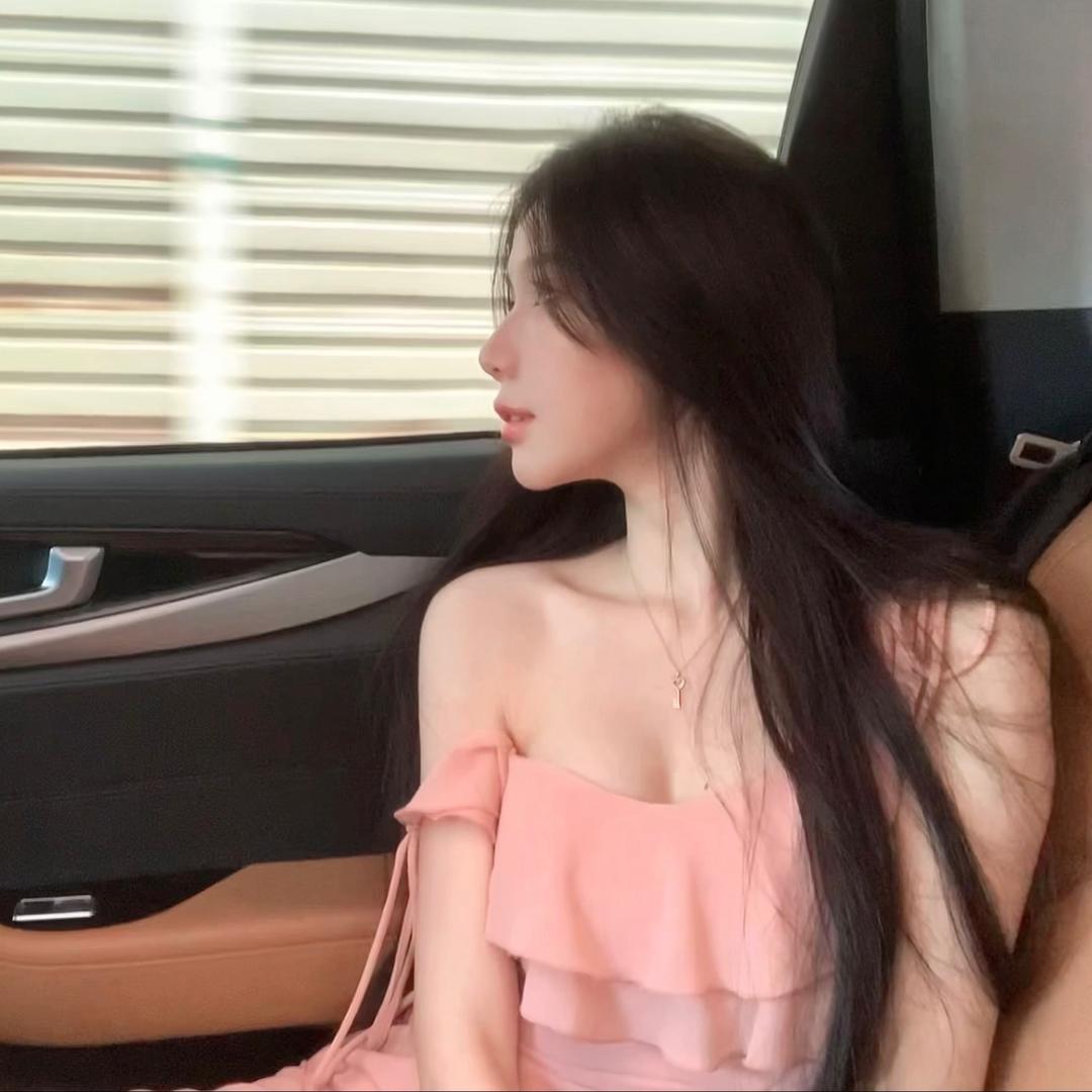 偷吃冰淇淋被发现