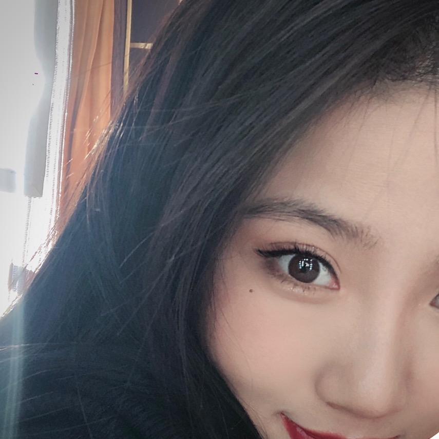 LuLu.