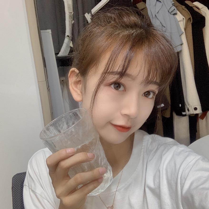 蓝悦女装  （毛呢大衣）