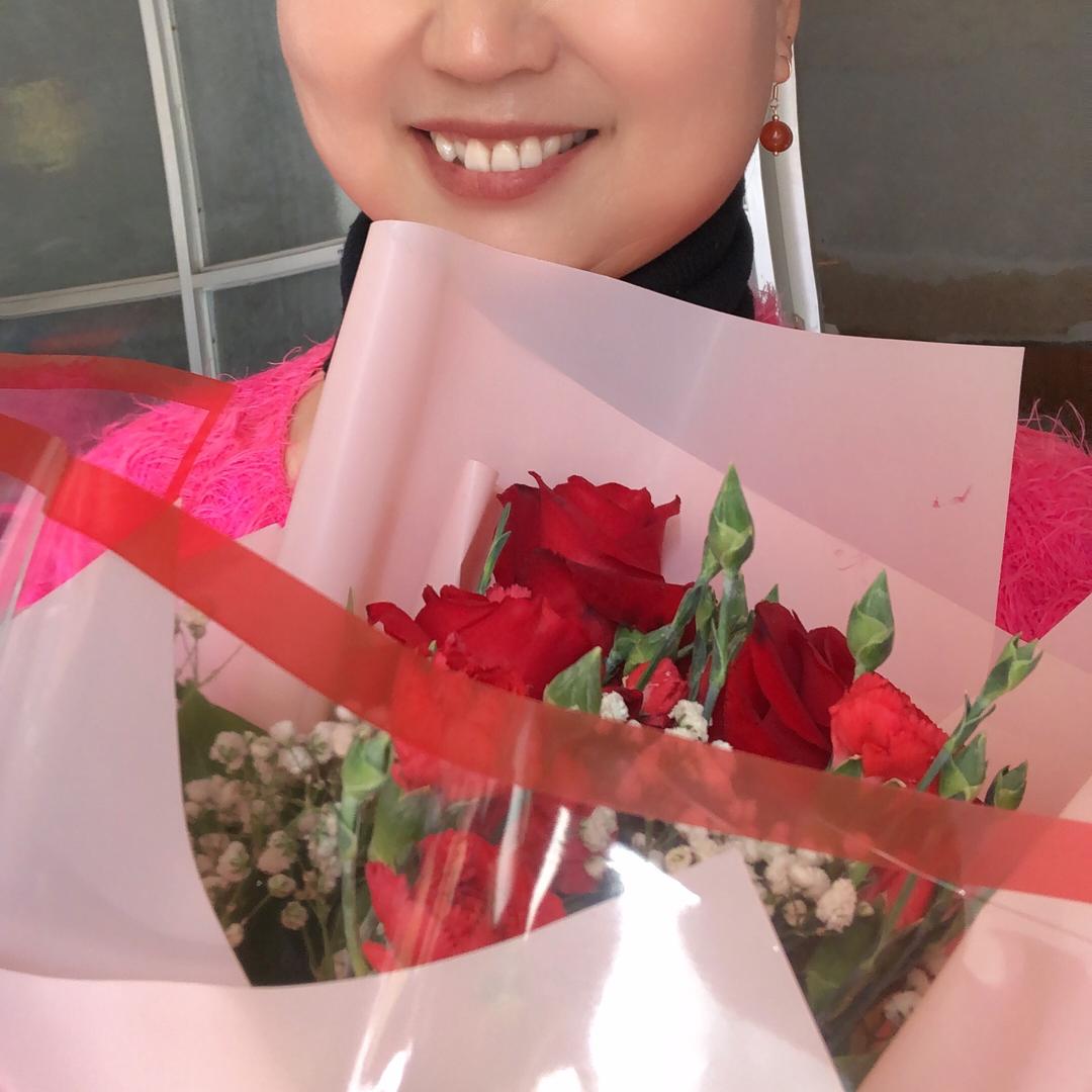 金丝美发吕士伟