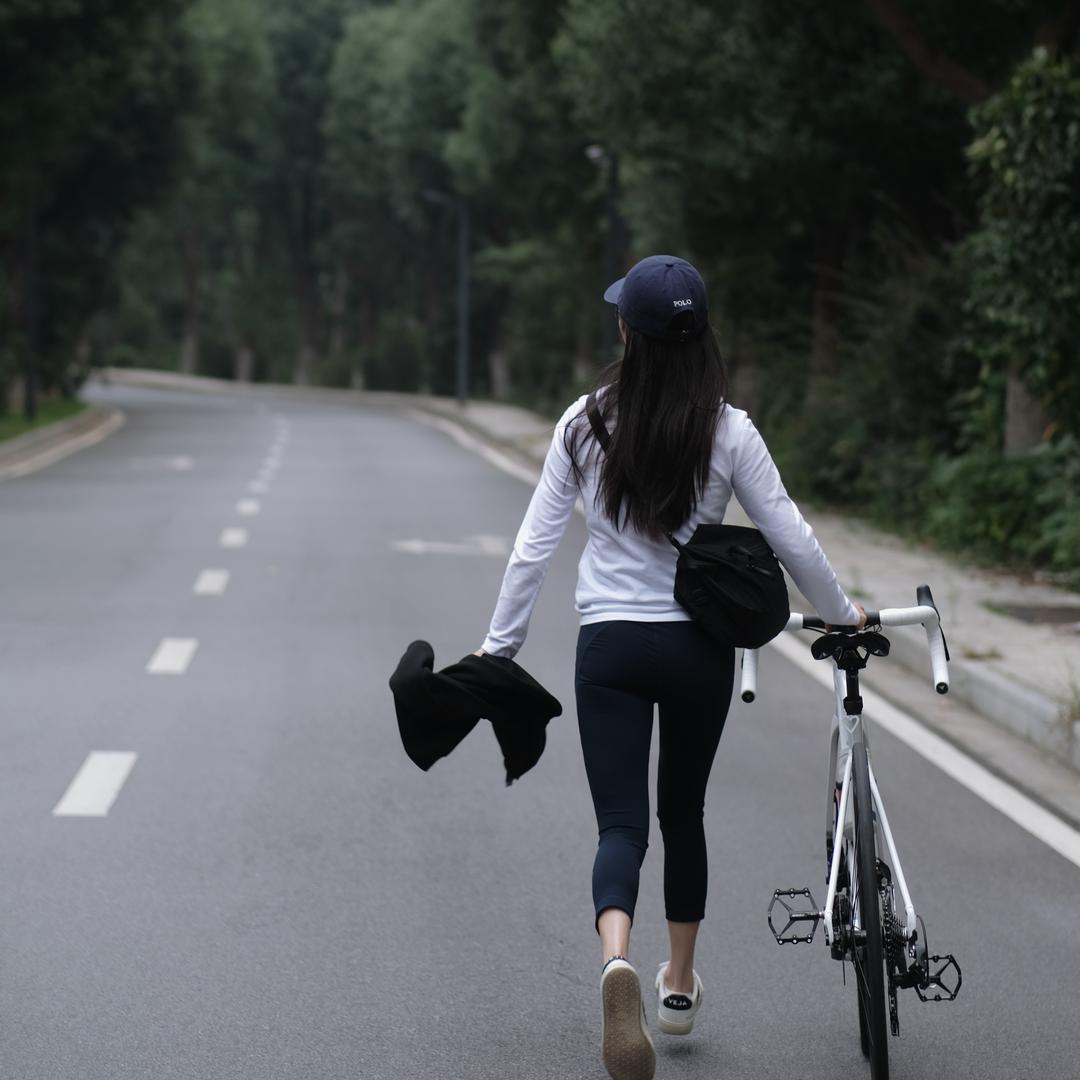 简简lucky～🚴🏻‍♀️📸