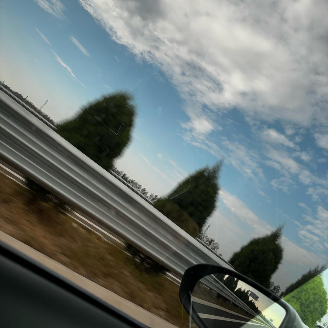 骐衫