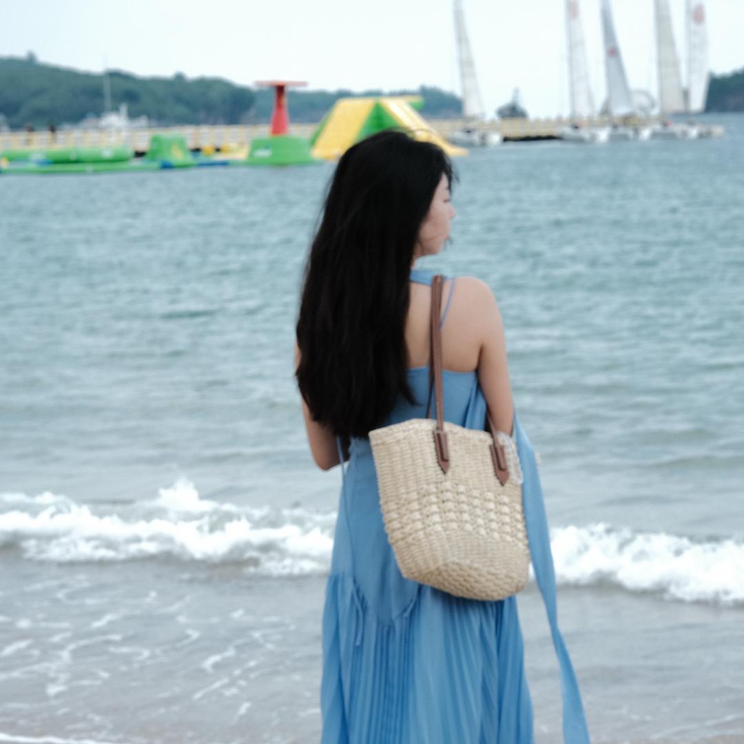 是万万吖