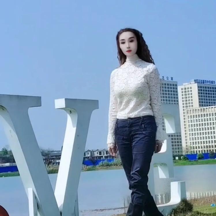 庄梦漫夭