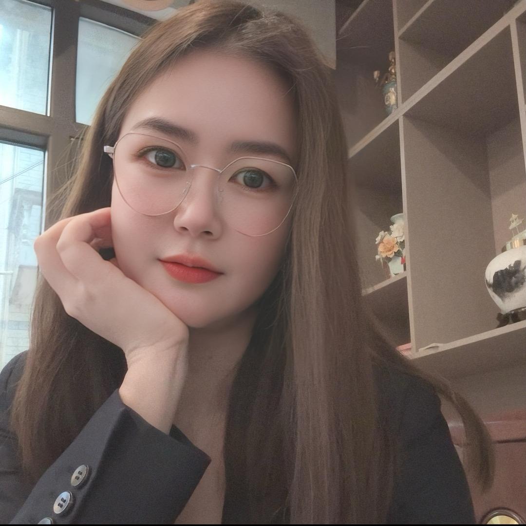 爱笑的艾丽
