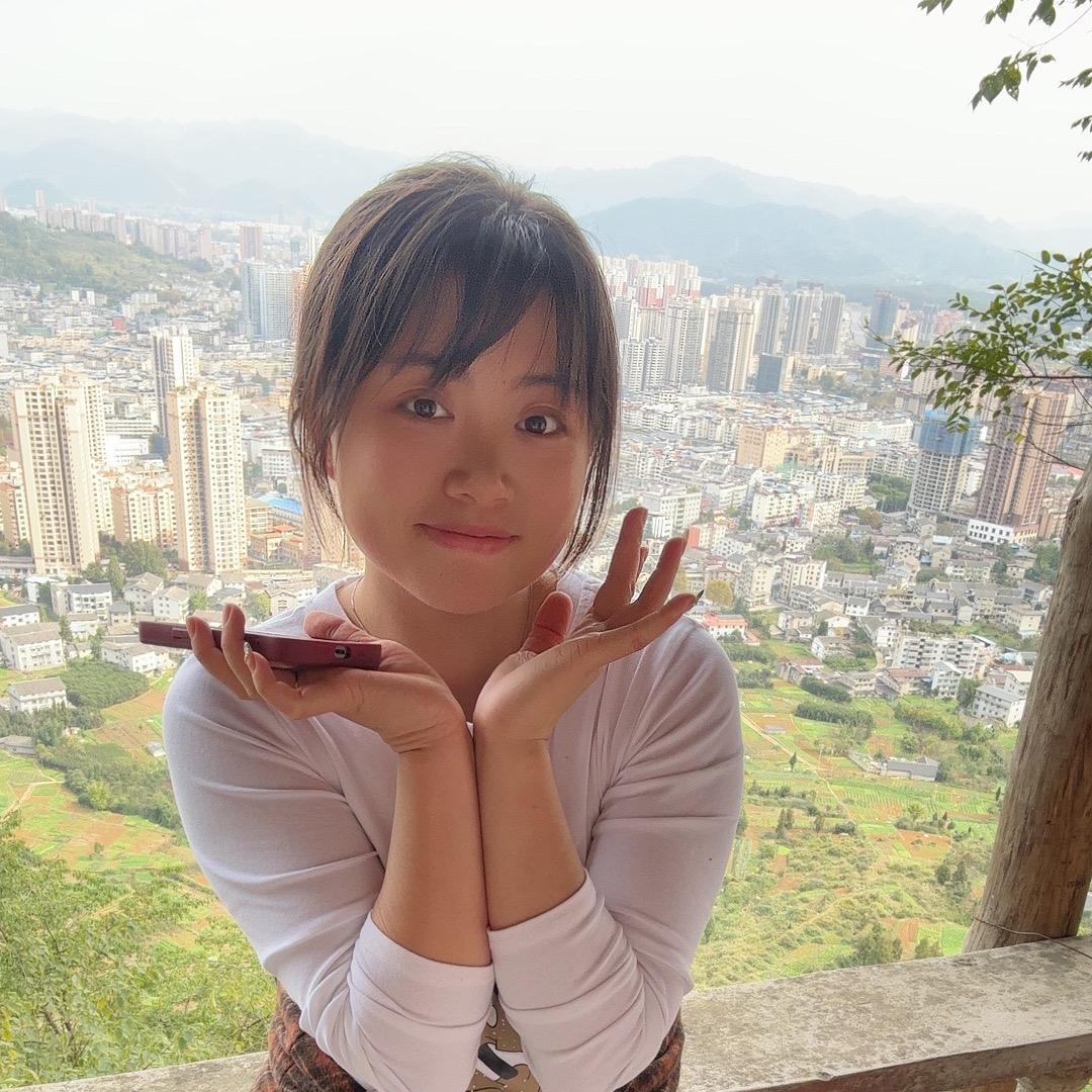 @大脸静@