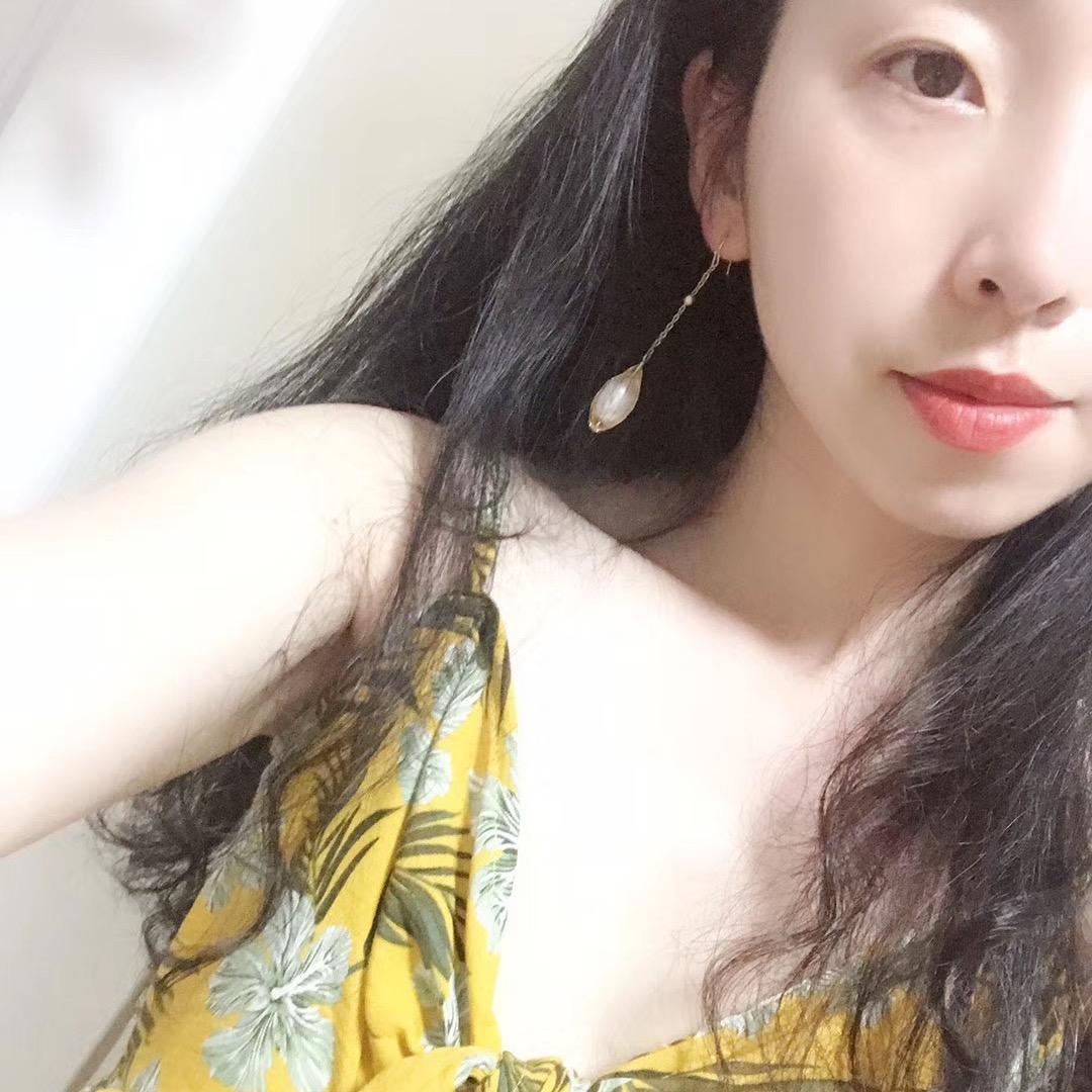 婧
