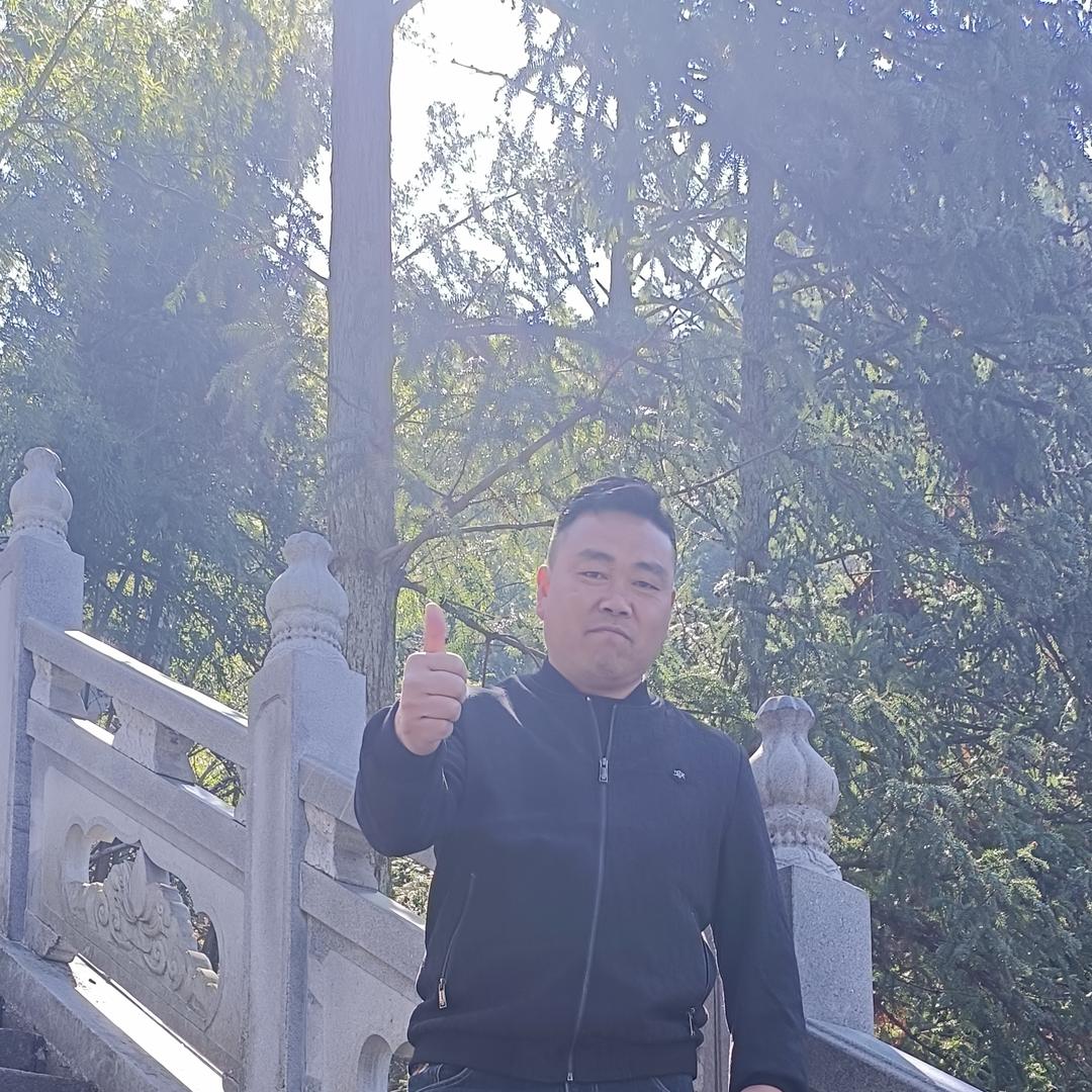 王伟二手车