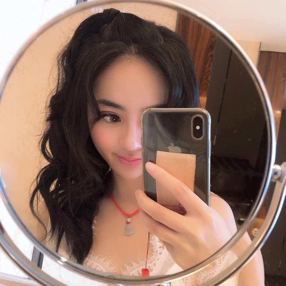 蜜桃🍑 进群聊