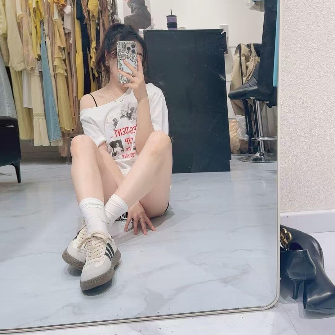 妗致女装