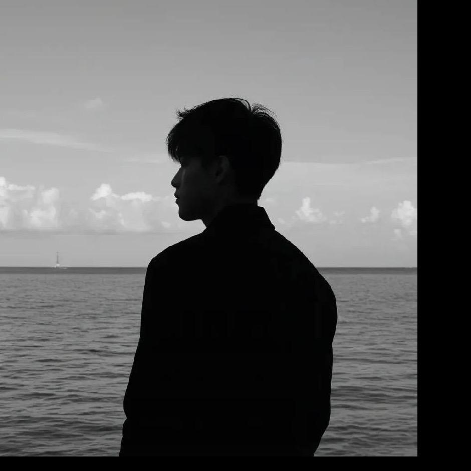 阳光洒落在音符上