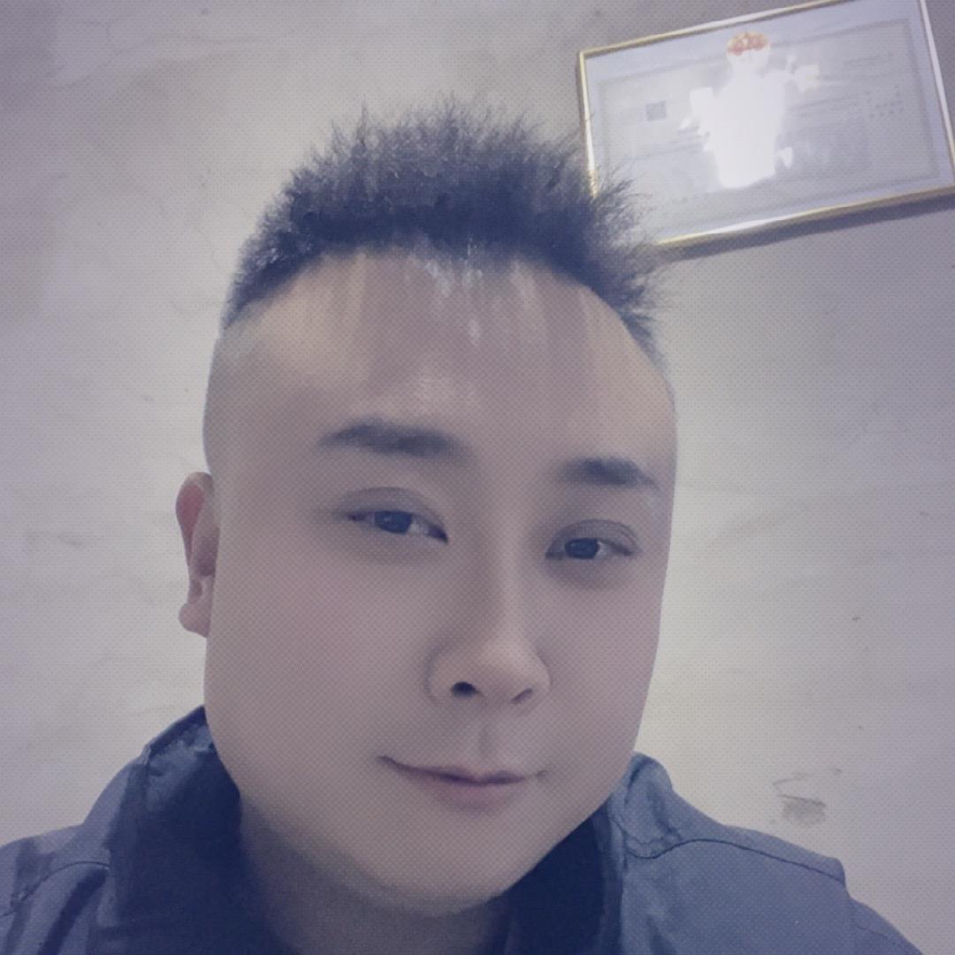 收@废@纸@的@强@哥@