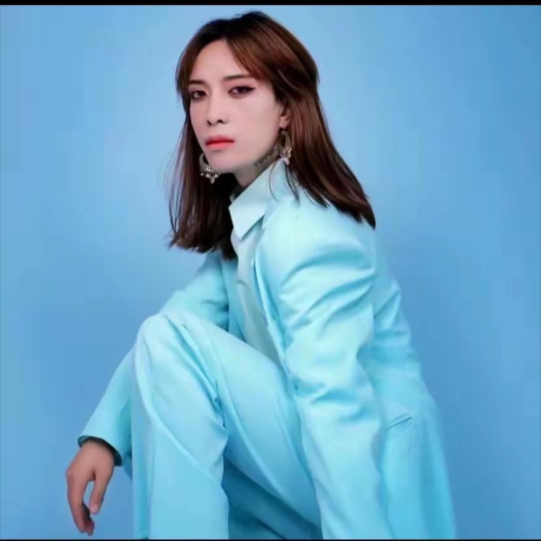 ㅤㅤㅤㅤㅤ   ㅤㅤㅤㅤ