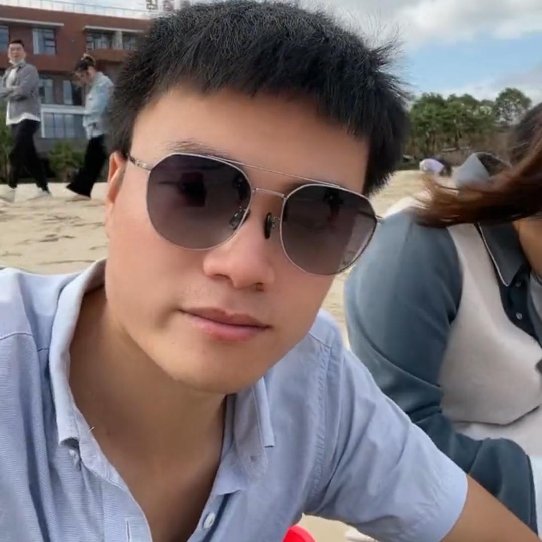 丹城盛进纱窗门