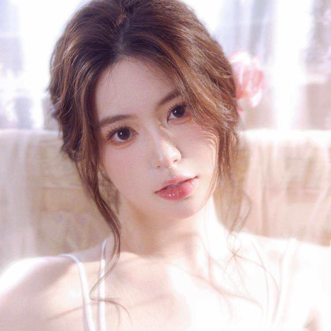 小小静yo