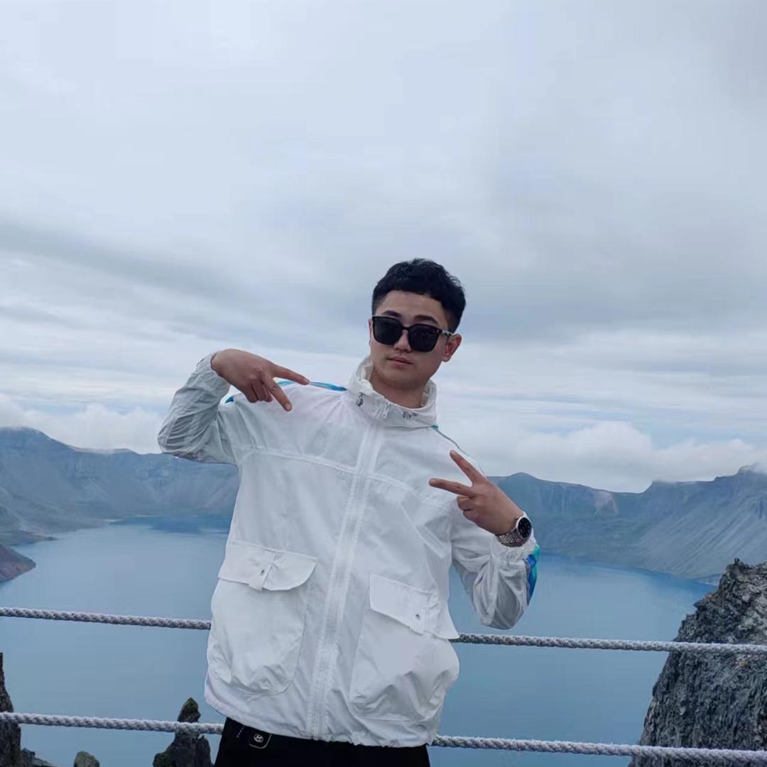 妳的杨三岁头像