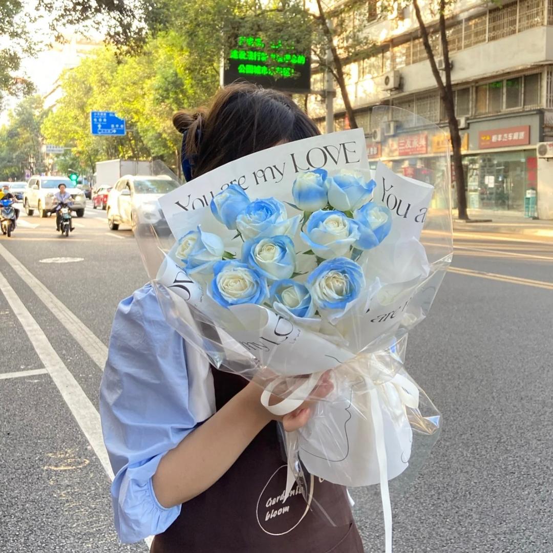 华蓥市遇见花开花店