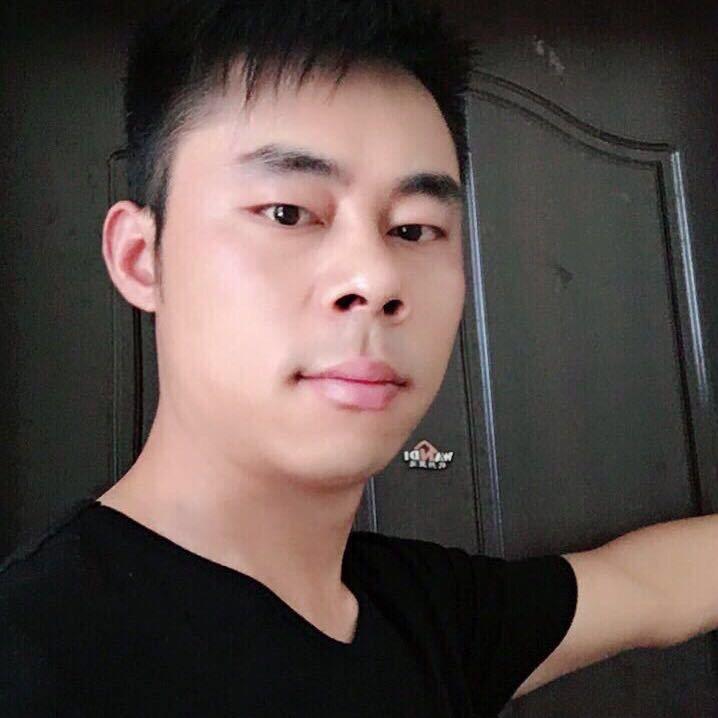 邱文迪鲜果园