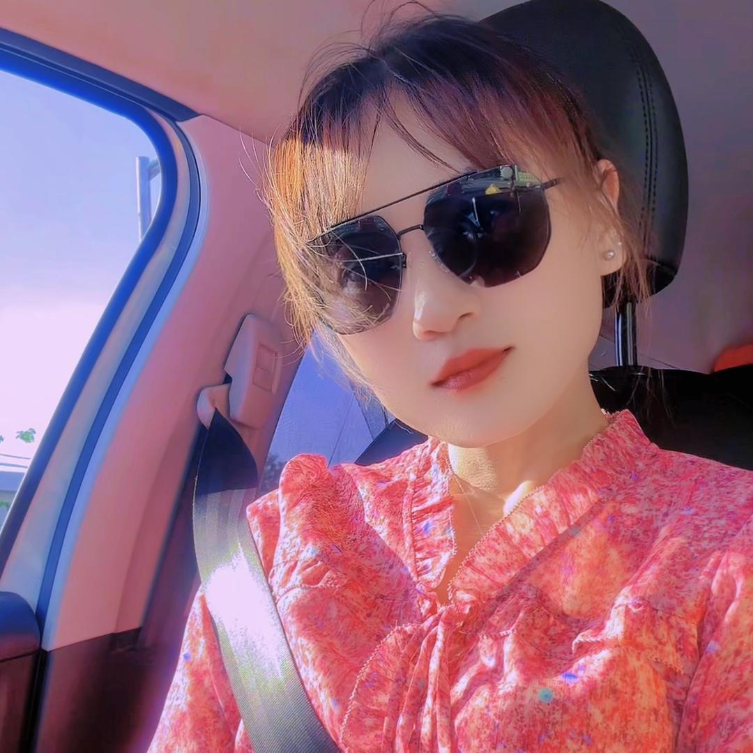 蛇娘子，😋️🌹🐒🐍