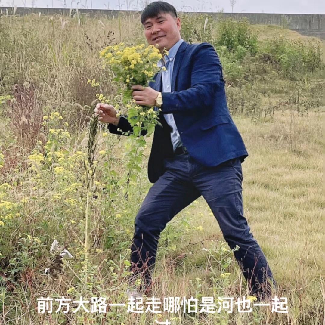 胡家四少