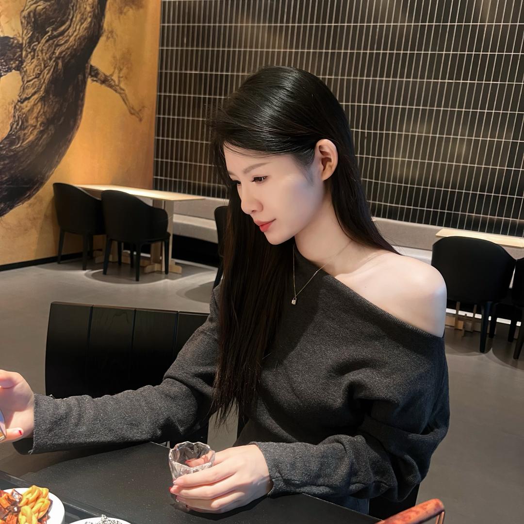 皮皮.