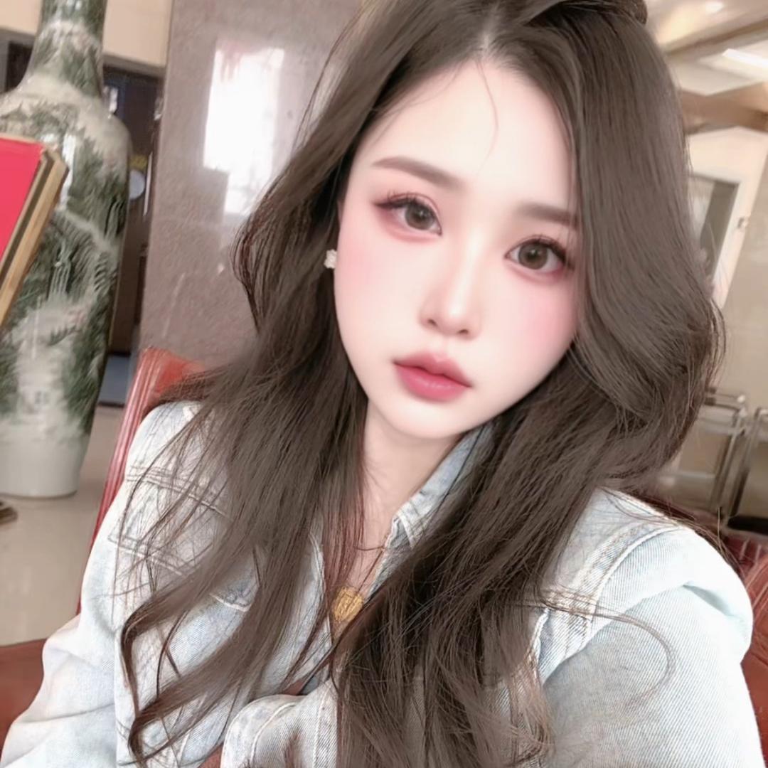 朵朵女装服饰穿搭