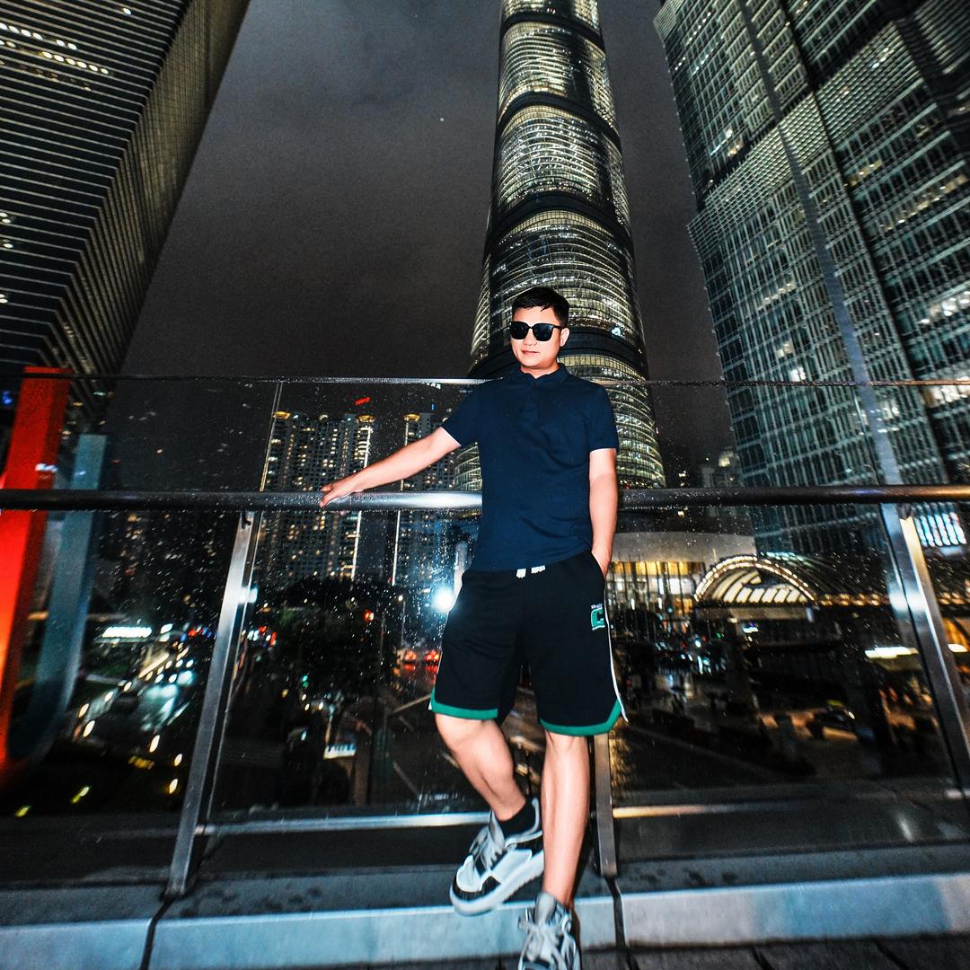 啊磊-速写记录生活