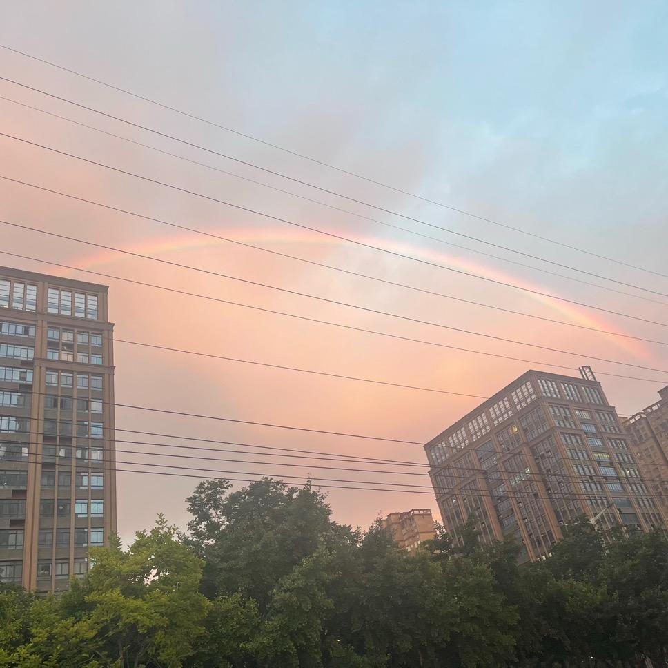 明天、.你好