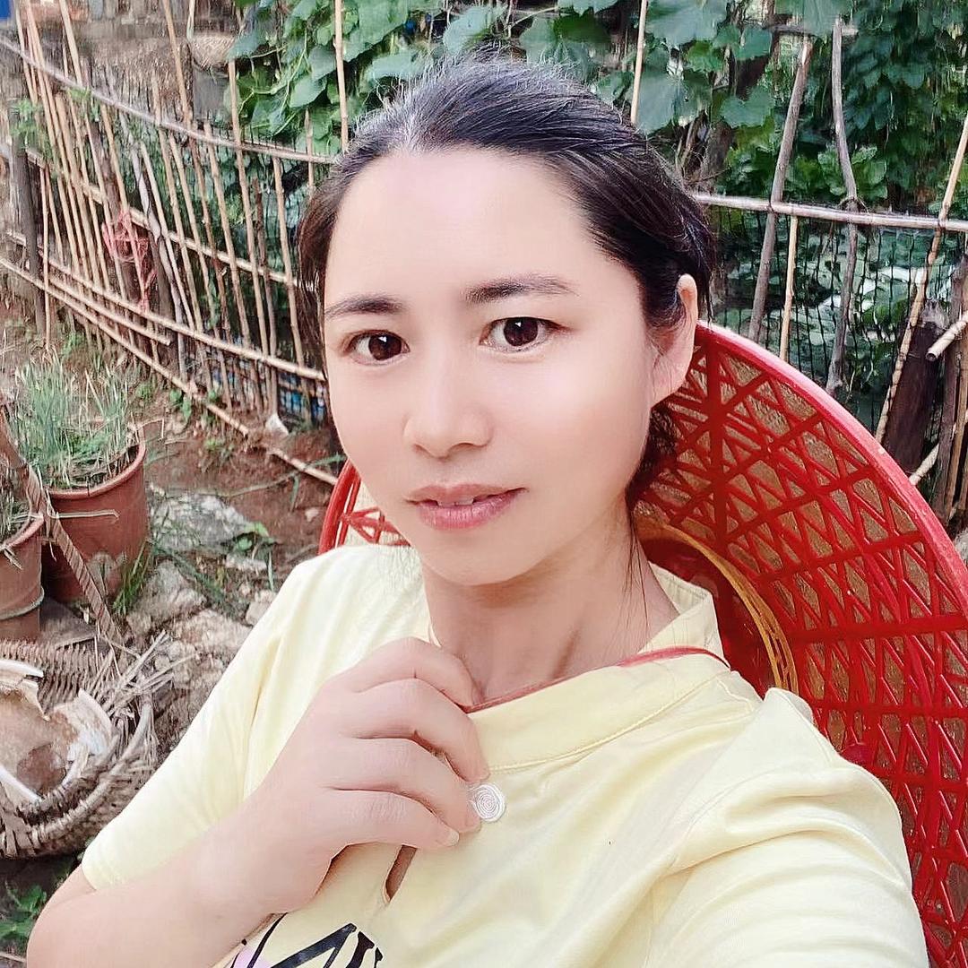 做钟点工的兰兰(在东莞)