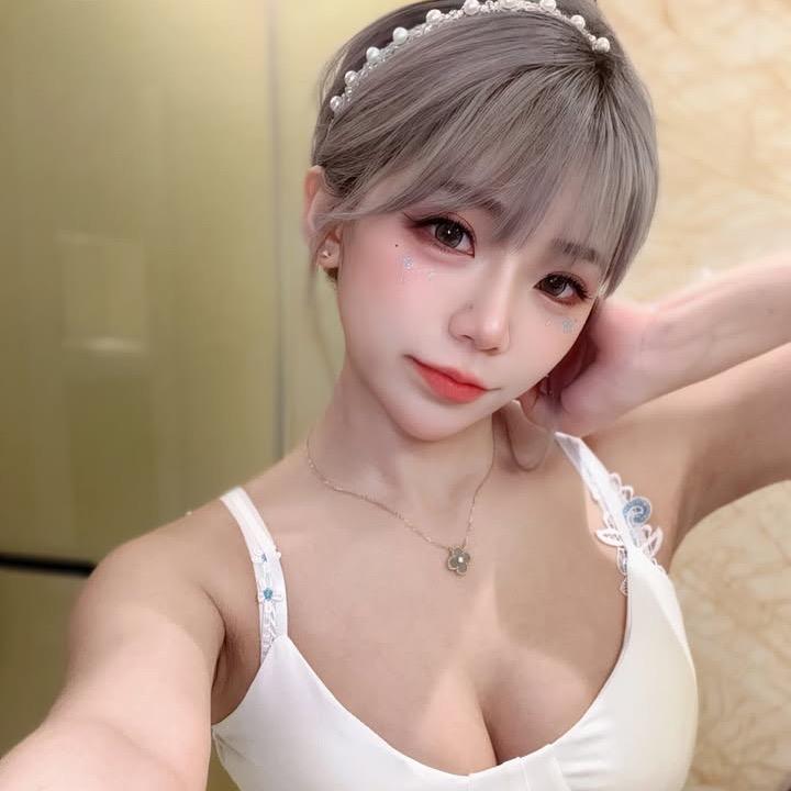 小🐻 老板娘