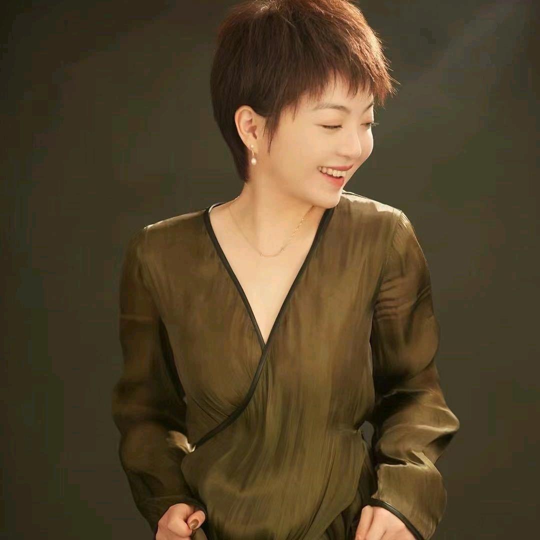 佳姐奢选（护肤号）