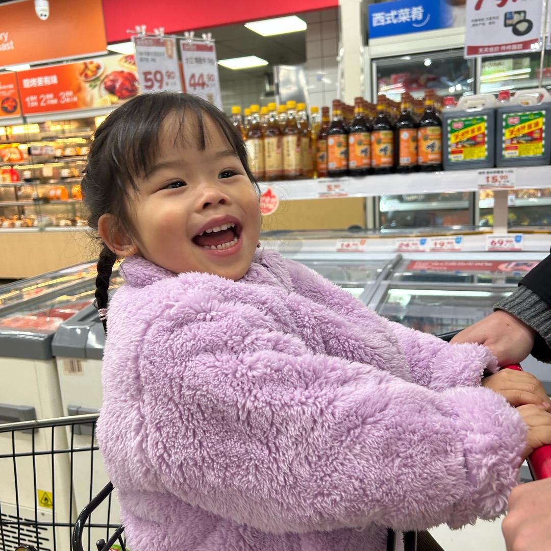 爱吃水煮蛋的陪陪