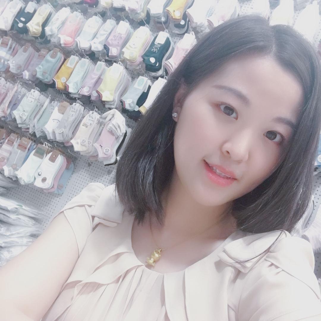 爱念针织服饰