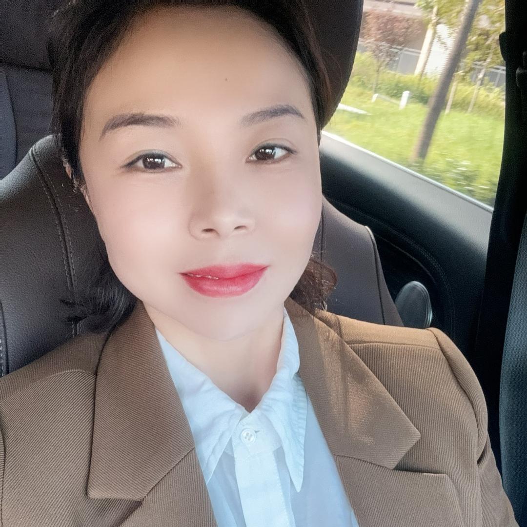 新蔡黄楼卖手机的李岩