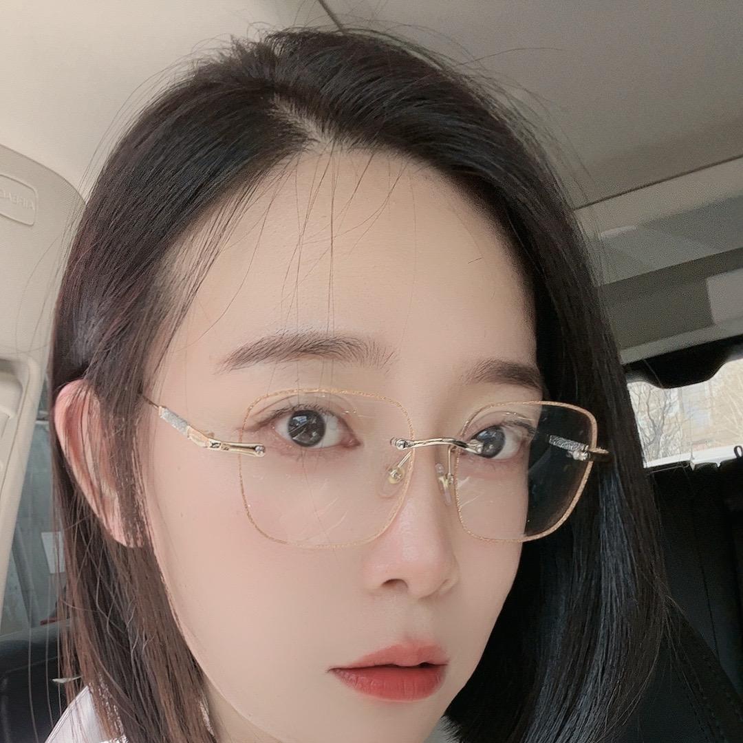 夏小天♎️