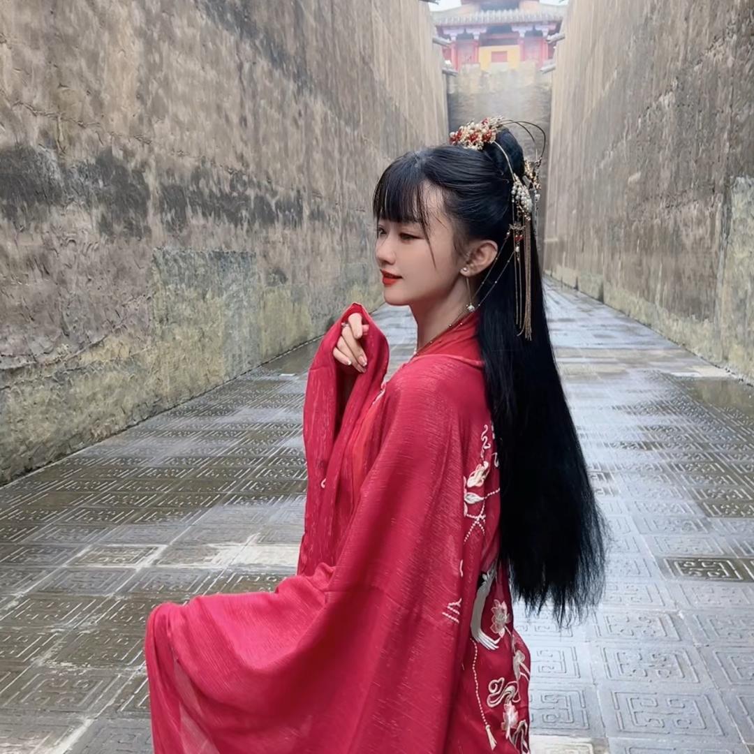 玲兜兜🐝